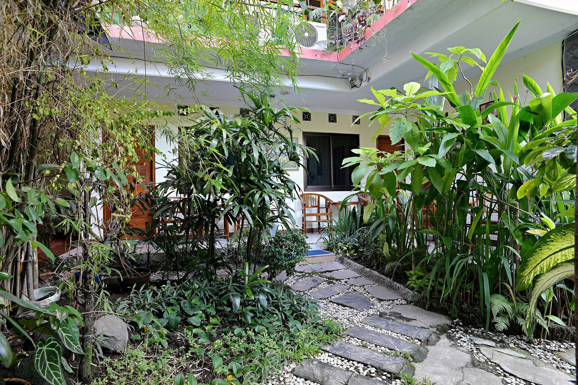 Zen Rooms Sabana Urip Sumoharjo Yogyakarta Exterior photo