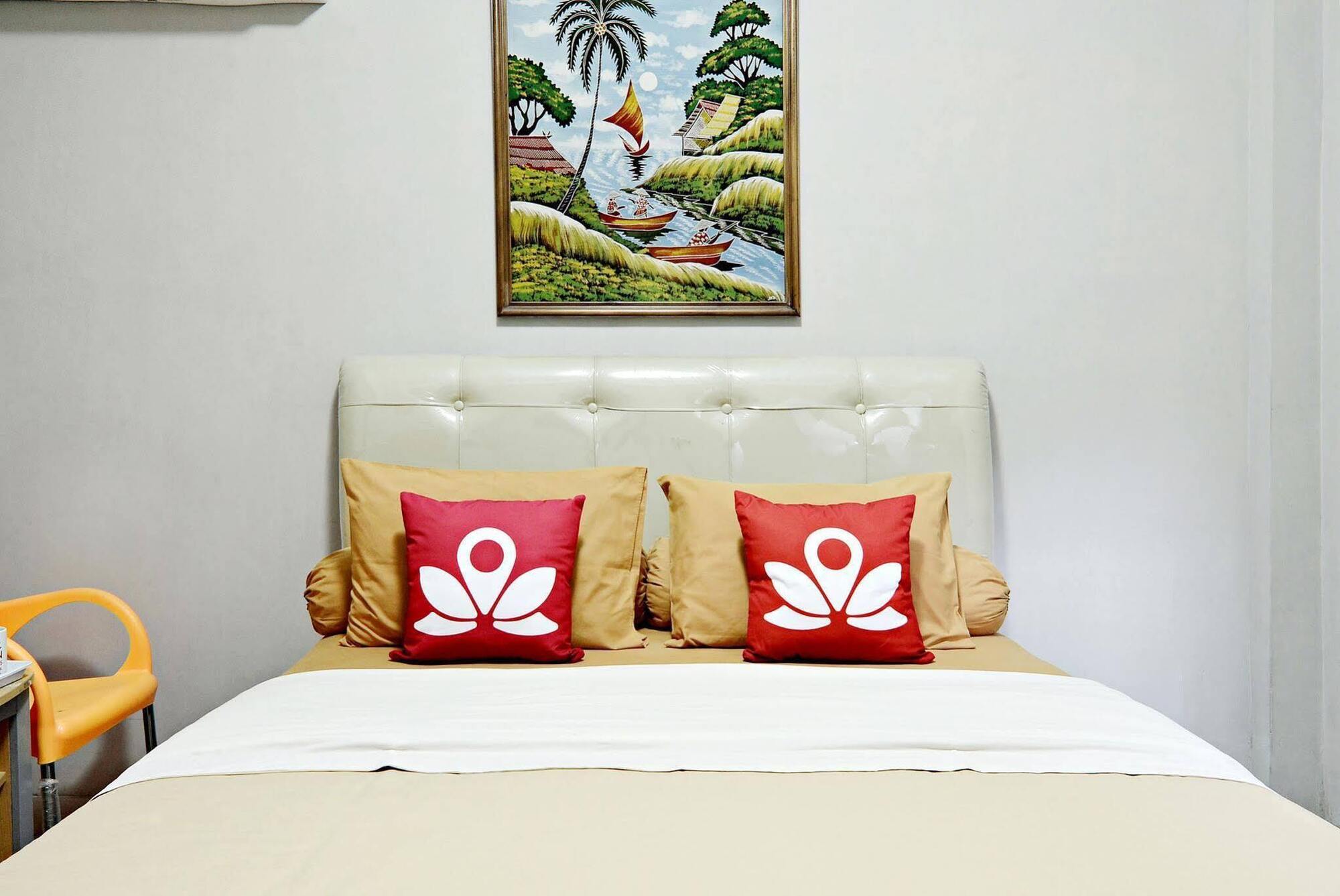 Zen Rooms Sabana Urip Sumoharjo Yogyakarta Exterior photo